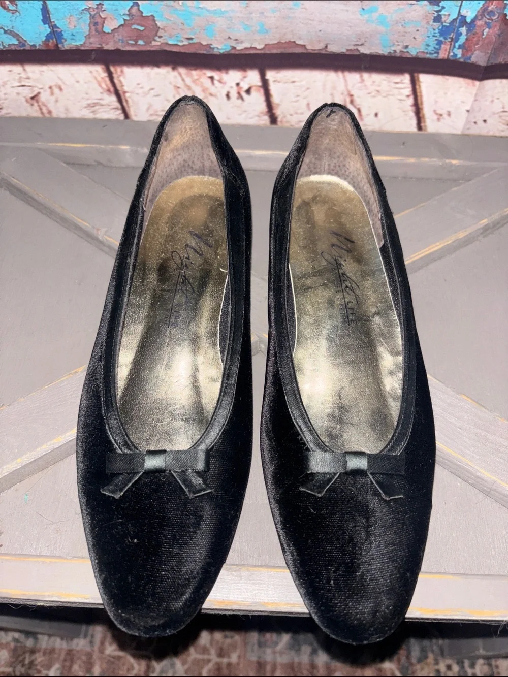 Night Life by Life Stride - Velvet ballet flat dress shoes women’s 6.5